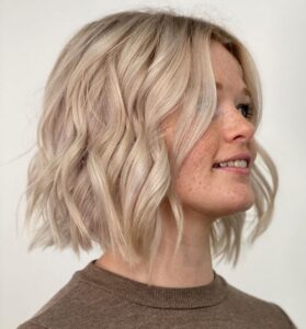 Layered Bob with Soft Waves