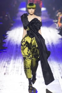 Embracing Retro: Marc Jacobs’ Creative Vision